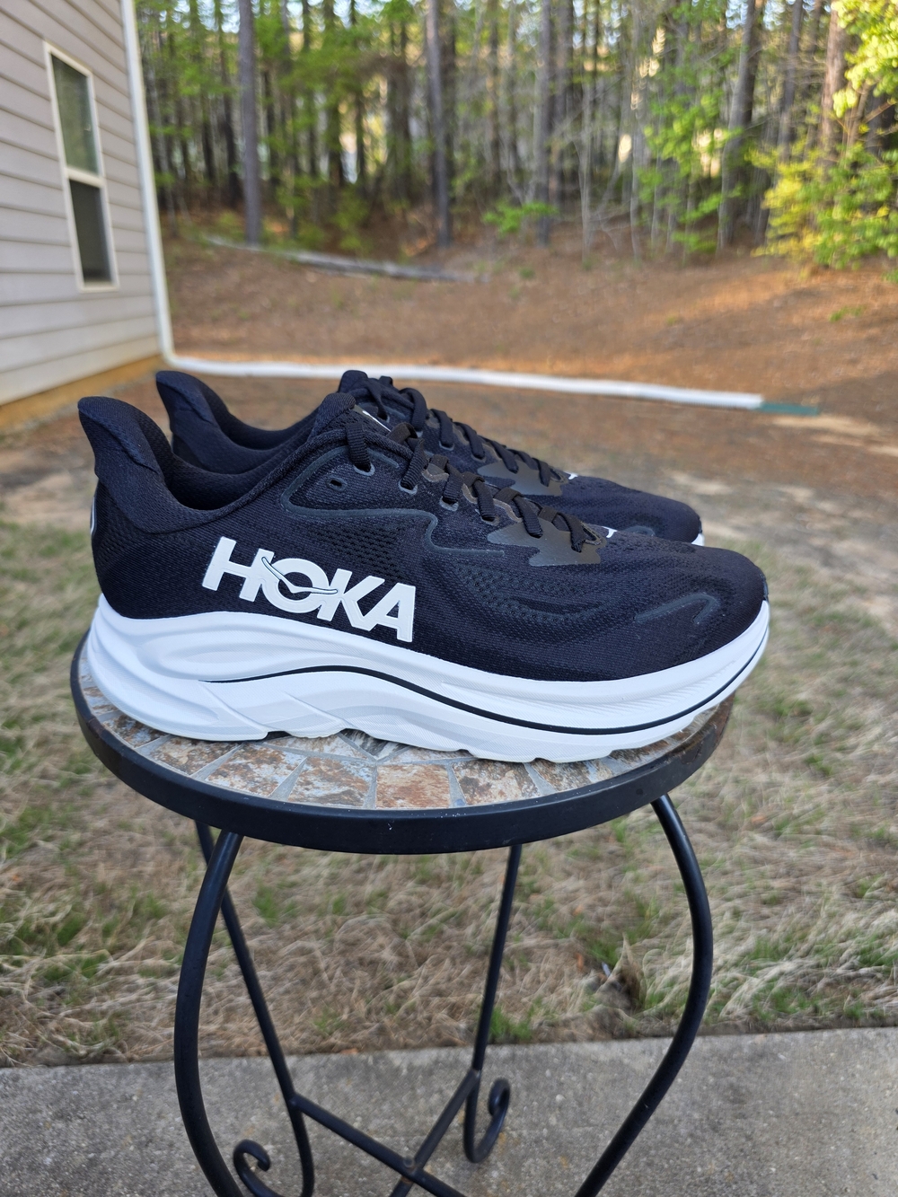 Hoka Clifton 10 1162030 Black/White Running Shoes Sneaker Men Sz 10.5 D Worn 3x